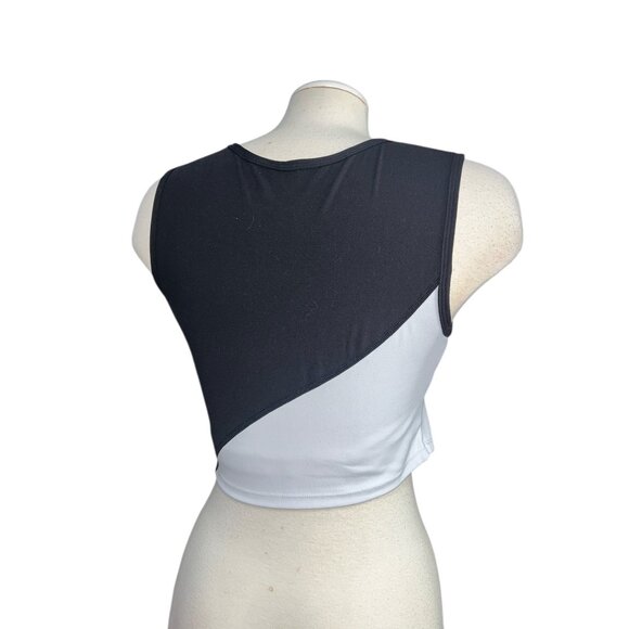 Halara White Wave Cropped Tank with Built in Bra Sz Medium Black & White Womens - Picture 4 of 6